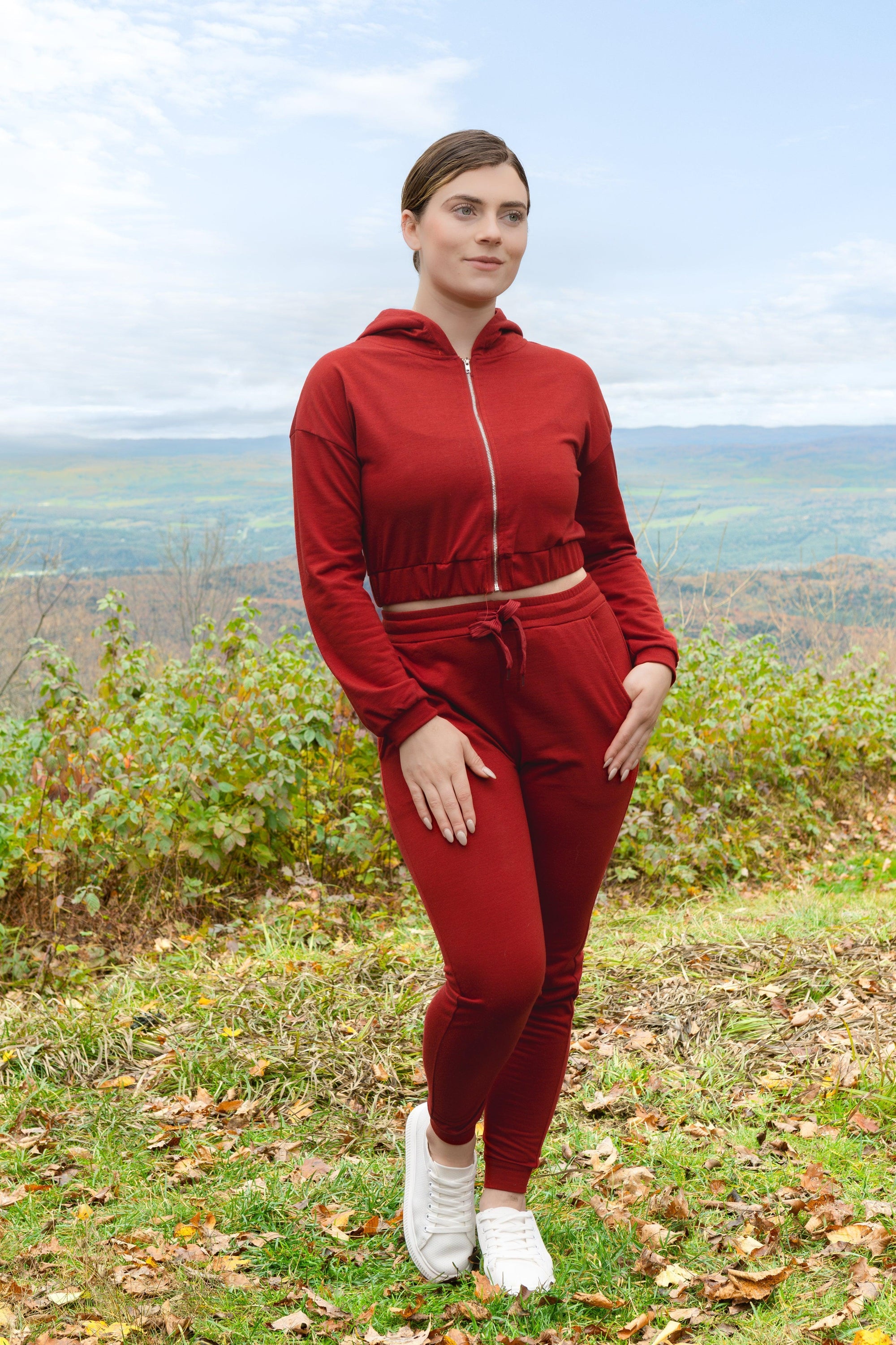 Ensemble Femme 3 Pièces – Cami Court, Veste Zippée & Jogging en French Terry