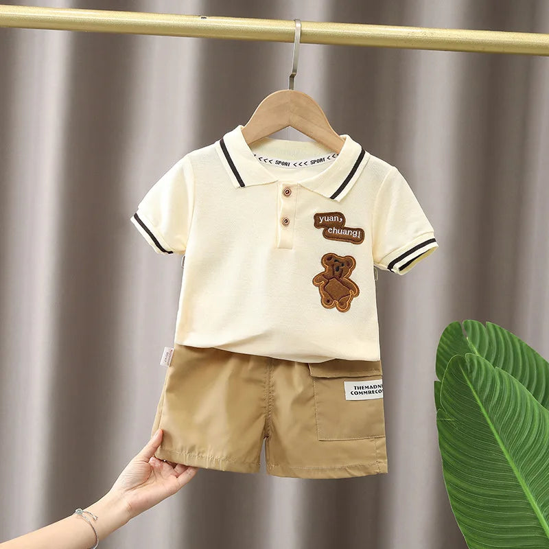 🔹 Nouveau titre optimisé :

Ensemble Été Garçon – T-shirt + Short | Tenue Bébé & Enfant (4-6 ans) – Style Casual et Confortable