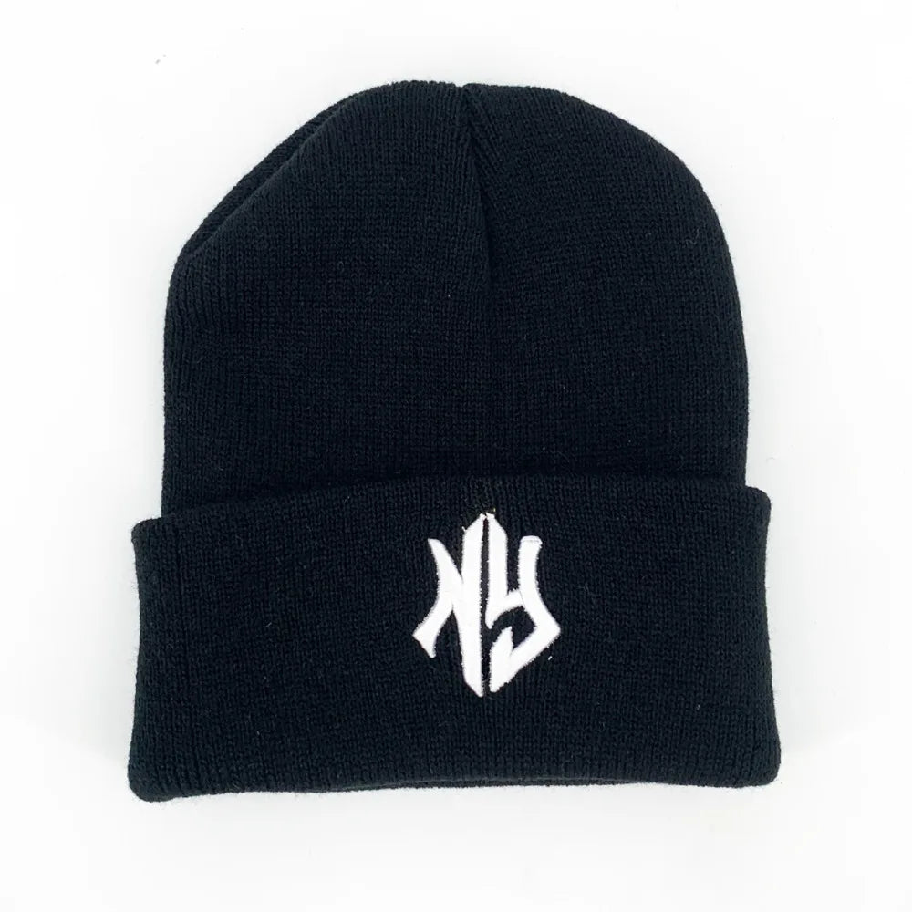 •	Bonnet Tricoté Unisexe – Chaud & Confortable pour l’Hiver
	•	Bonnet d’Hiver à Revers – Style Urbain Ski & Ville
	•	Bonnet Chaud Unisexe – Mode Streetwear & Sport d’Hiver