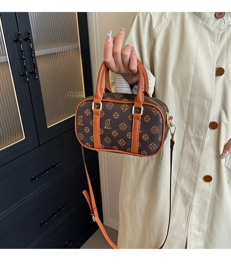 Sac Boston Femme Cuir PU Vintage Monogramme - Bandoulière Crossbody Luxe Designer