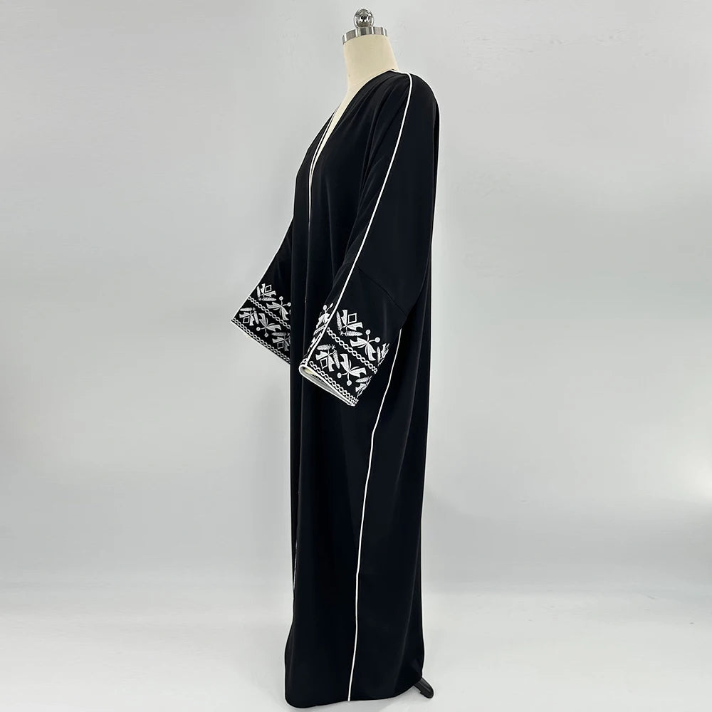 Abaya Hijab Brodée Classique - Robe Kimono Manches Longues Femme Musulmane