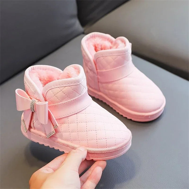 Bottes d’Hiver Chaudes pour Filles – Antidérapantes & Confortables (4-6 ans)