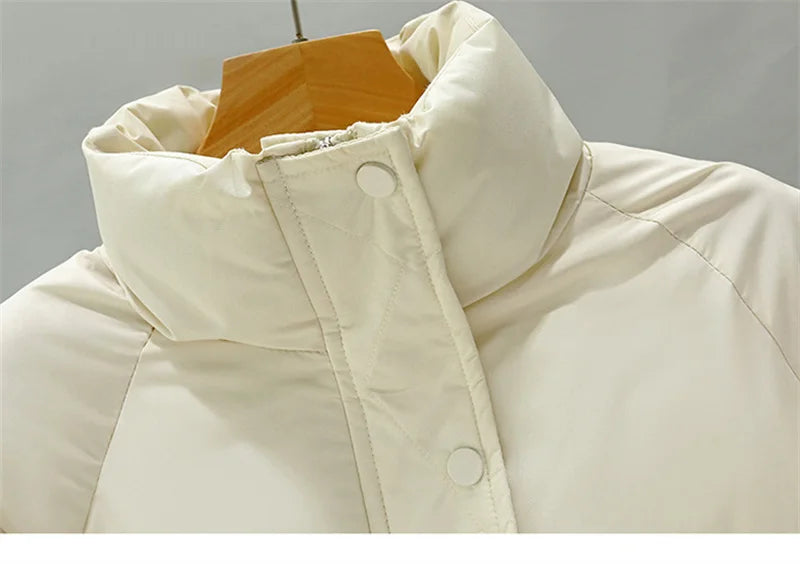 Manteau d'Hiver Femme Matelassé 2025 - Parka Courte Col Montant Chaud