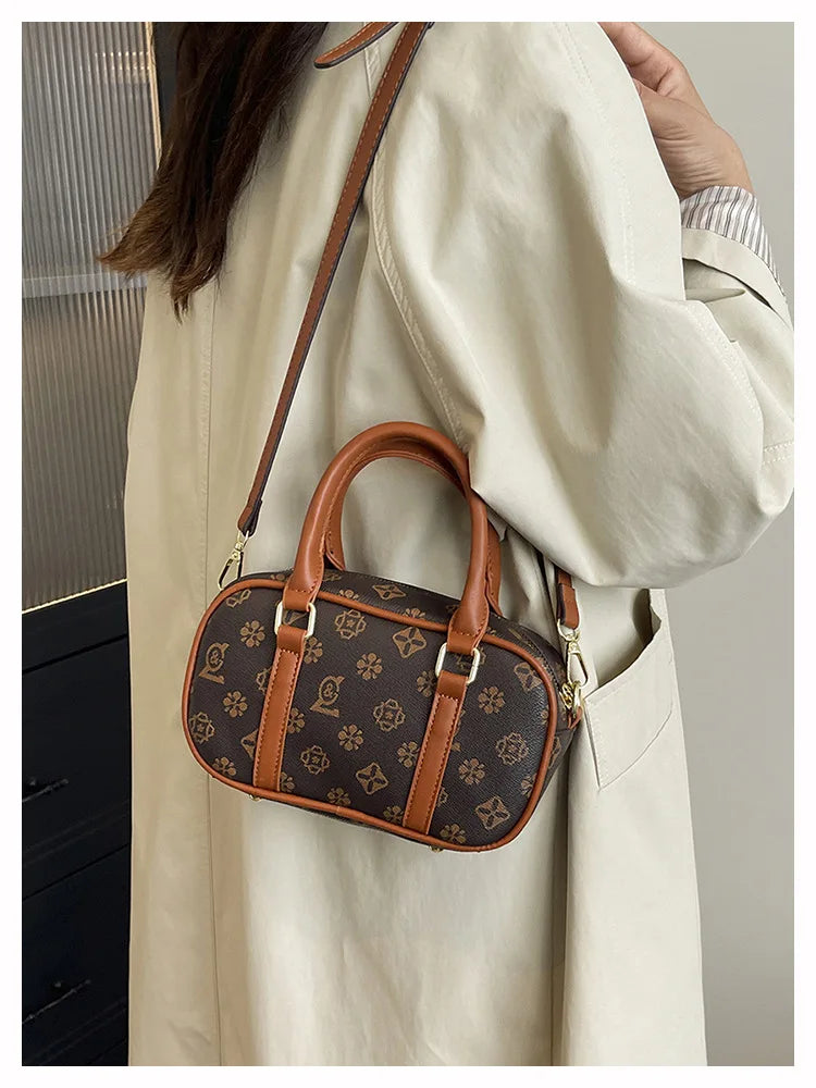 Sac Boston Femme Cuir PU Vintage Monogramme - Bandoulière Crossbody Luxe Designer