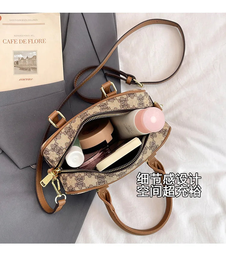 Sac Boston Femme Cuir PU Vintage Monogramme - Bandoulière Crossbody Luxe Designer