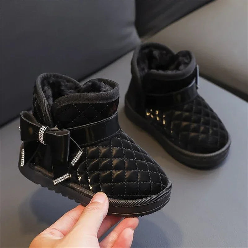 Bottes d’Hiver Chaudes pour Filles – Antidérapantes & Confortables (4-6 ans)