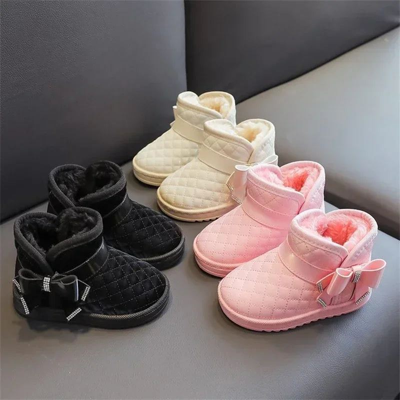 Bottes d’Hiver Chaudes pour Filles – Antidérapantes & Confortables (4-6 ans)